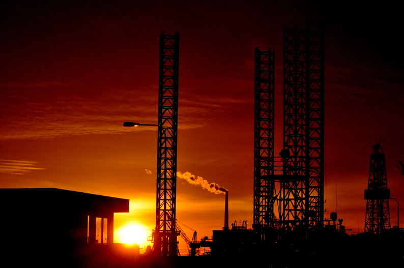 Solopgang-20-11-16-over-det-Maritime-Esbjerg.jpg